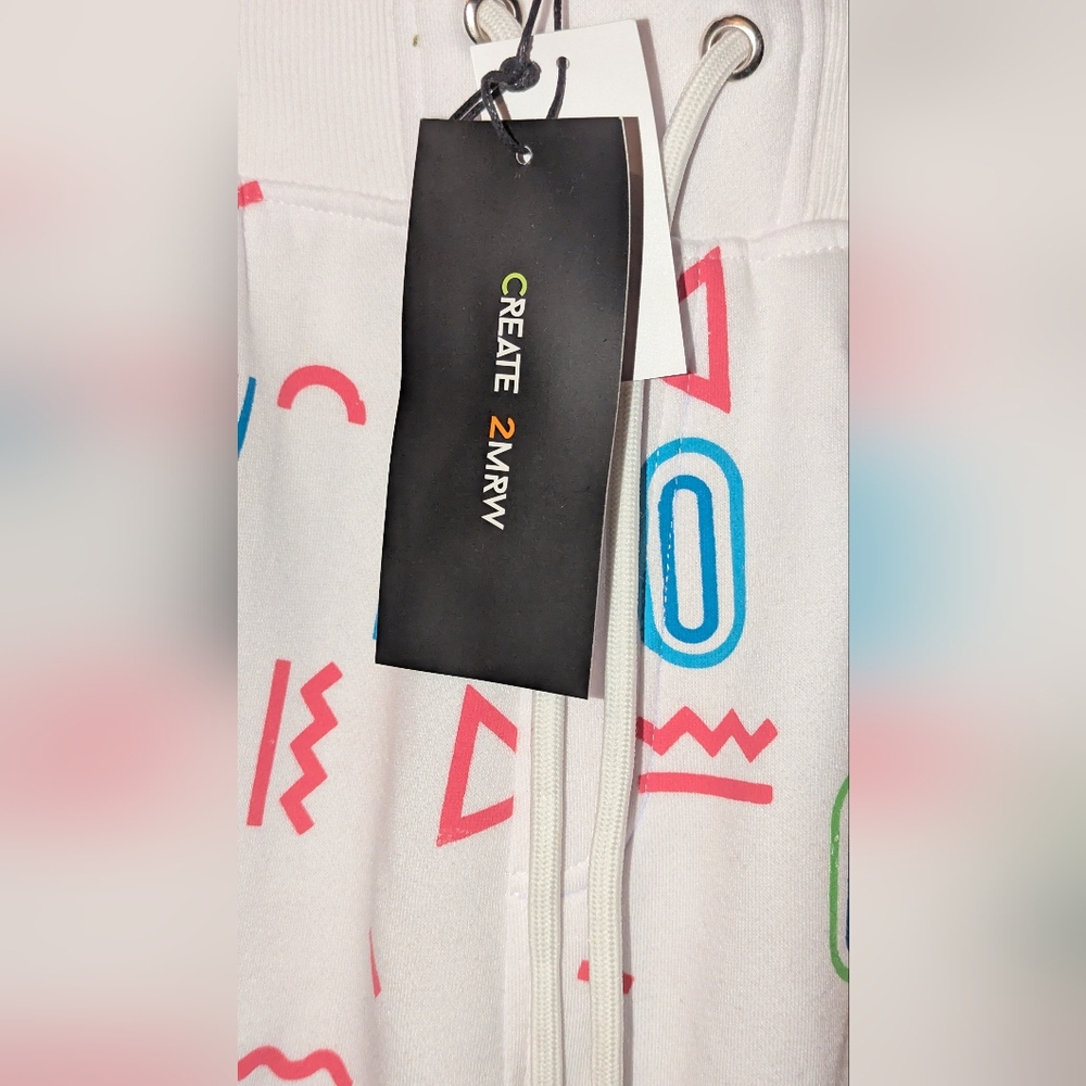 CREATE 2MRW GRAPHIC JOGGER PANTS SIZE LARGE WHITE MULTI NWT - Picture 3 of 8